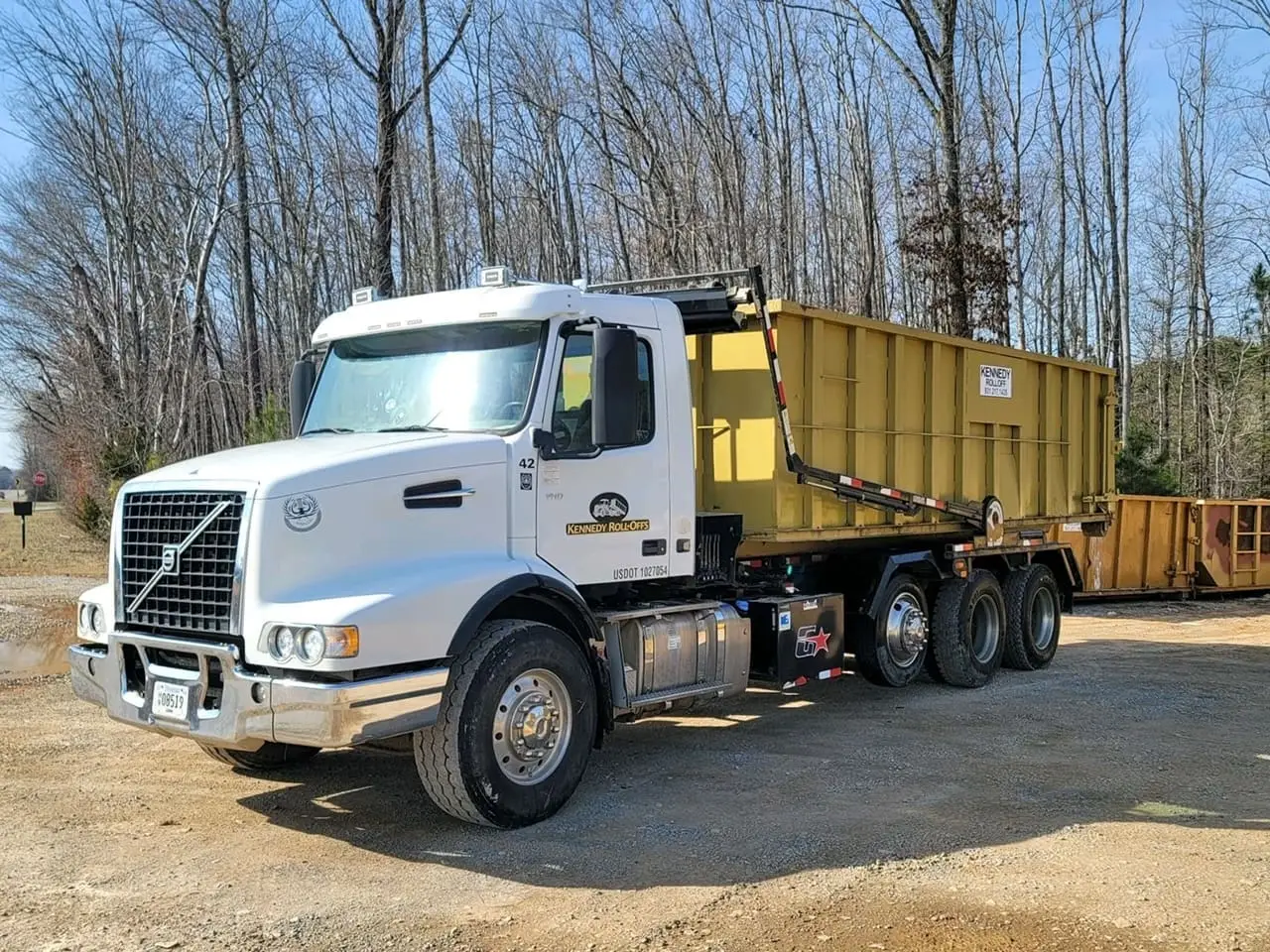 20-yard roll-off dumpster — Kennedy Roll-Offs Clarksville TN